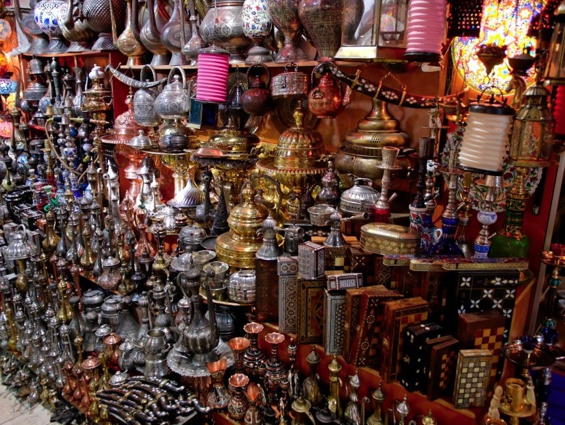 یکی از اولین مراکز خرید در جهان: بازار بزرگ