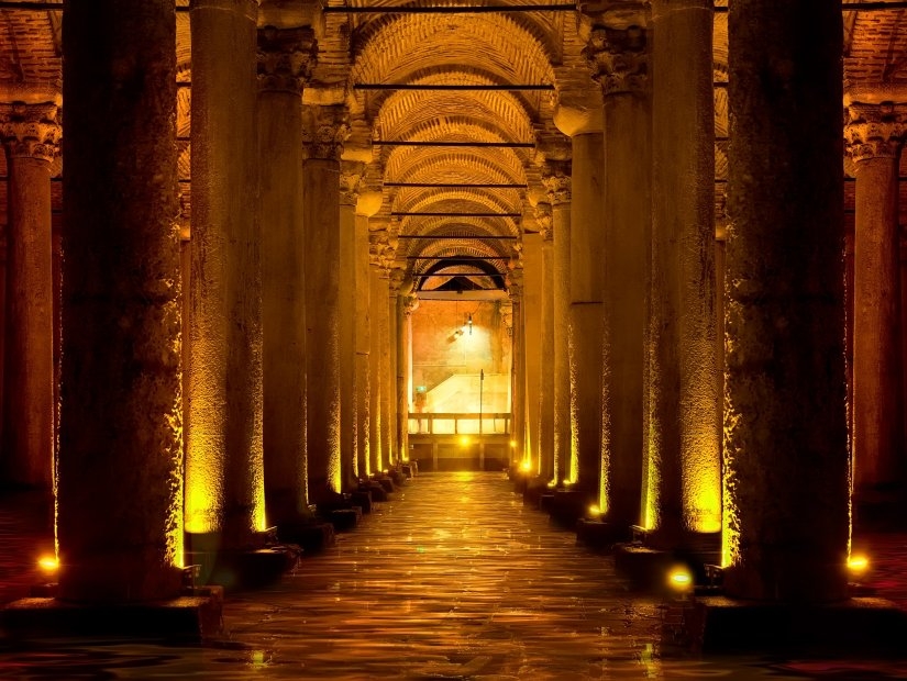 The Basilica Cistern: Legend of the Underground
