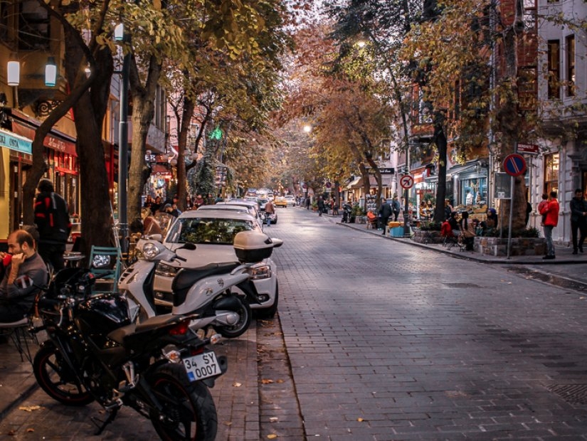 A Peaceful Neighborhood in Istanbul: Kuzguncuk