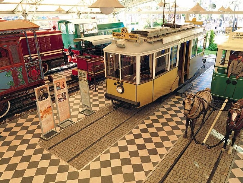 A Nostalgic Spin: Rahmi Koc Museum