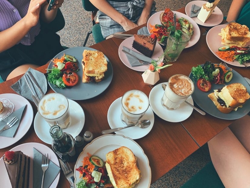 Top Brunch Places in Fatih