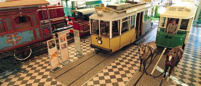 A Nostalgic Spin: Rahmi Koc Museum