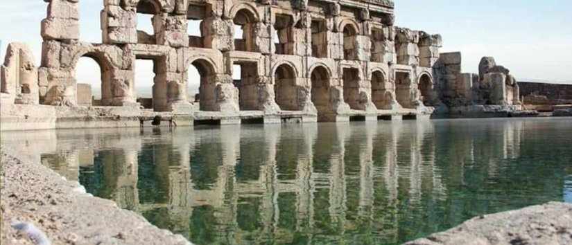 Ancient Roman Spa Town: Basilica Therma