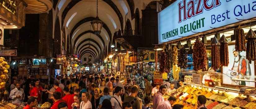 بازار ادویه در استانبول