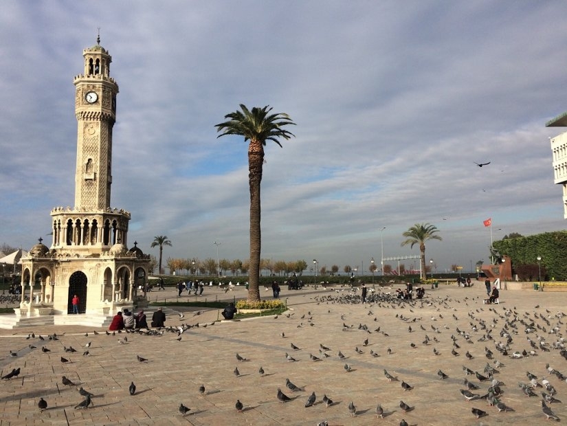 Touring Izmir in One Day