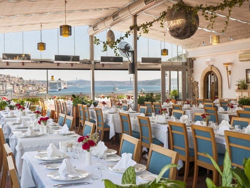 بهترین رستوران‌های نزدیک به هتل «Grand Sirkeci»