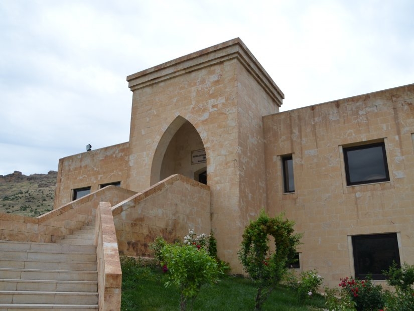Историческое наследие Мардина - монастырь Мор Хананьо.