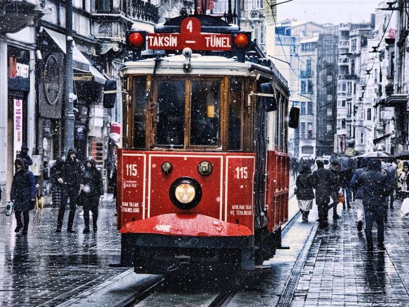 Trams in Istanbul 