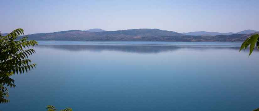 Скрытое море востока - озеро Хазар.