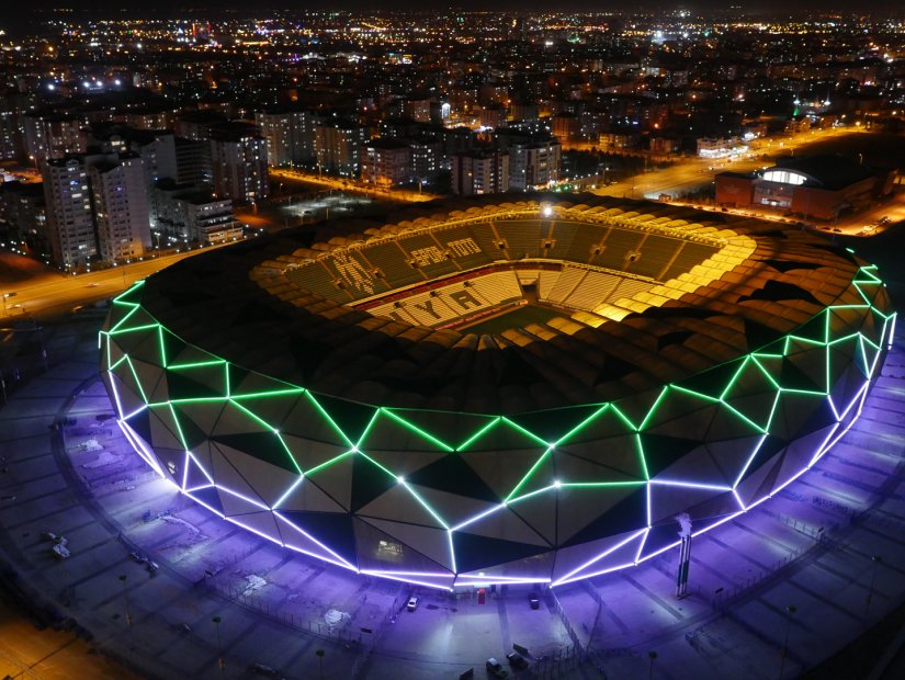 Лучшие футбольные стадионы Турции