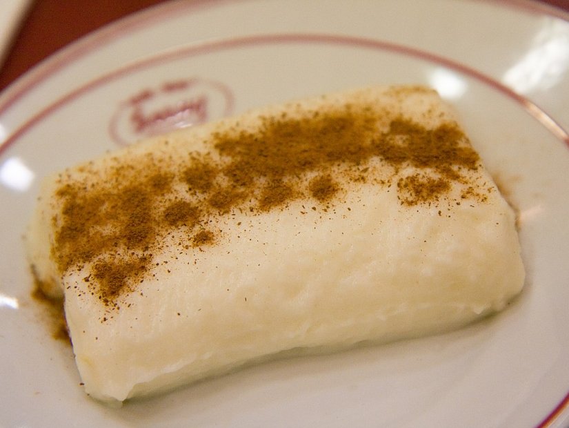 5 Turkish Desserts with Interesting Names